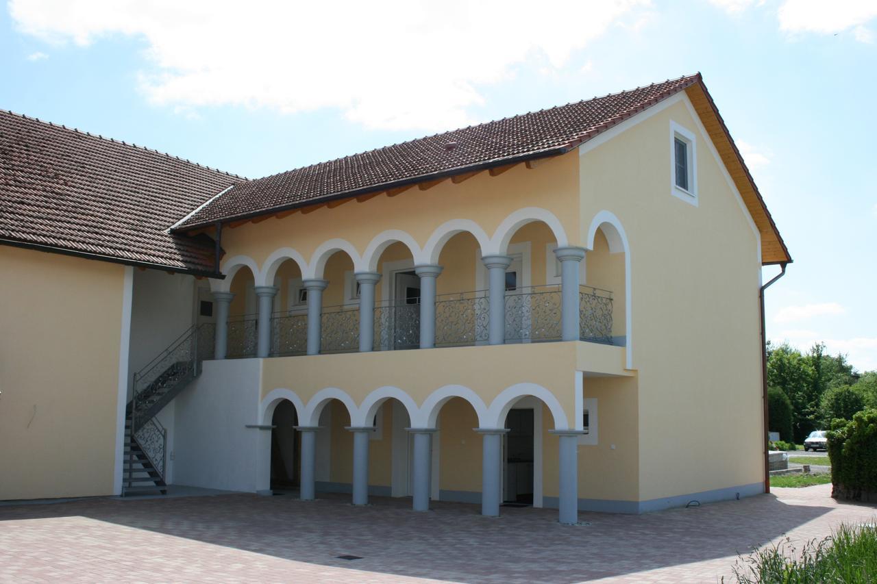 Hotel Am Donaubogen Sarching Ngoại thất bức ảnh