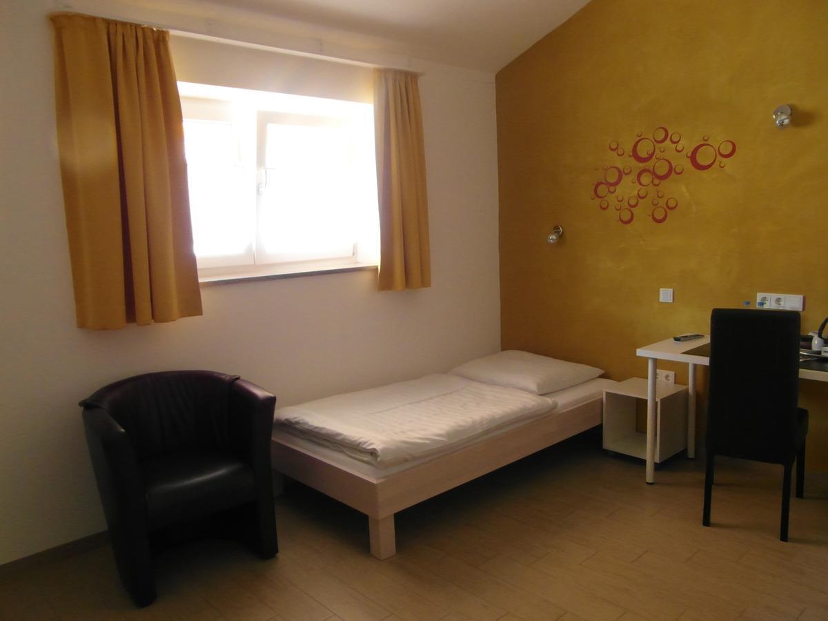 Hotel Am Donaubogen Sarching Ngoại thất bức ảnh