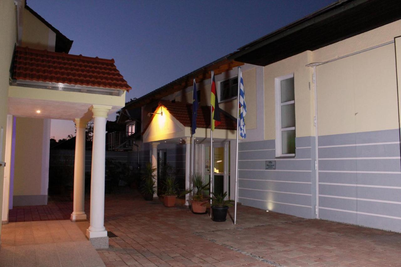 Hotel Am Donaubogen Sarching Ngoại thất bức ảnh
